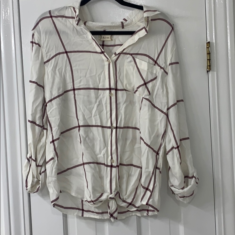 Altars state button up blouse
